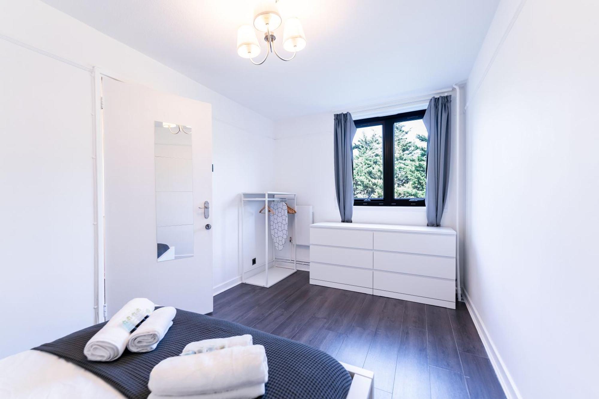 Luxury 3 Bedroom Flat With Balcony In Westbourne Park Londra Dış mekan fotoğraf